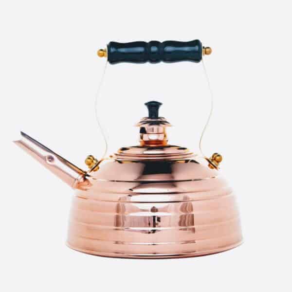 richmond kettles no.8 beehive whistling copper kettle, traditional beehive copper kettle, art deco copper kettle, best copper kettle, stove top classic kettle