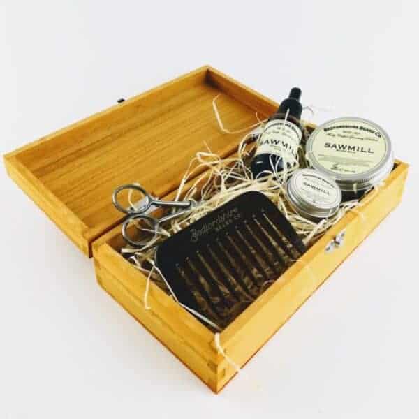 bedfordshire beard co sawmill beard care set, woody scented beard care set in wood presentaion box, made in britain beard care set