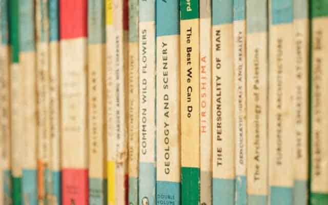 Penguin soft focus books blog small image 640 x 400 Penguin soft focus books blog small image 640 x 400