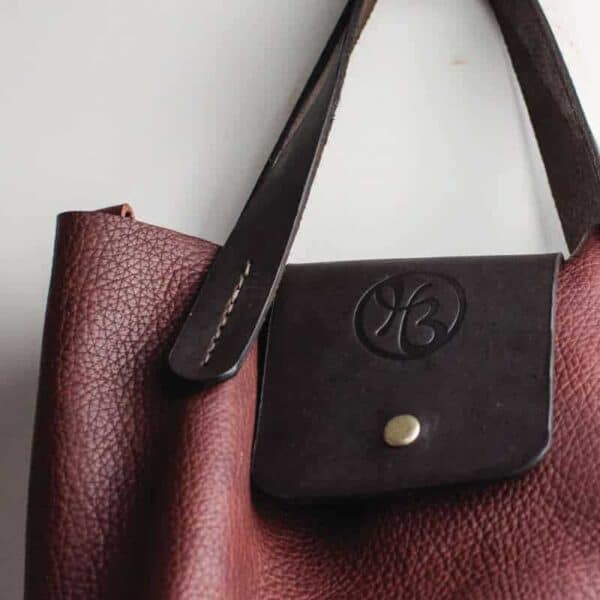 800x800 Raisin Leather tote handbag close up