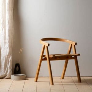 Konk pakt chair handmade in UK oak dinning room chair