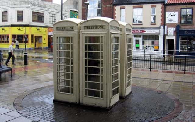 Red telephone Blog page hull white 640x400 Red telephone Blog page hull white 640x400