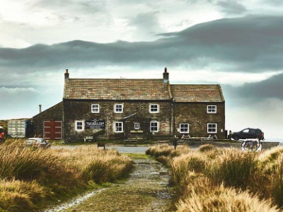 Tan hill highest pub