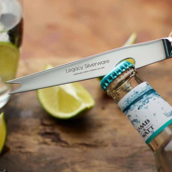 legacy concord gin and tonic knife lifestyle 2